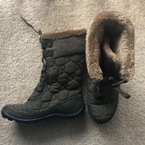 Columbia Minx Mid Snow Boots olive